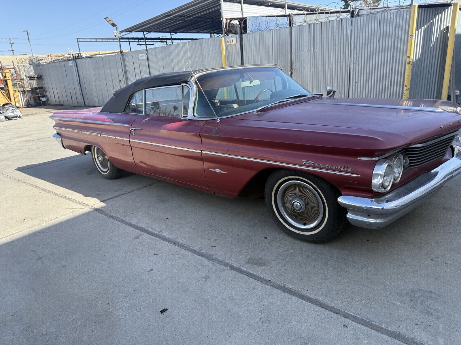 Pontiac-Bonneville-1960-Convertible-4