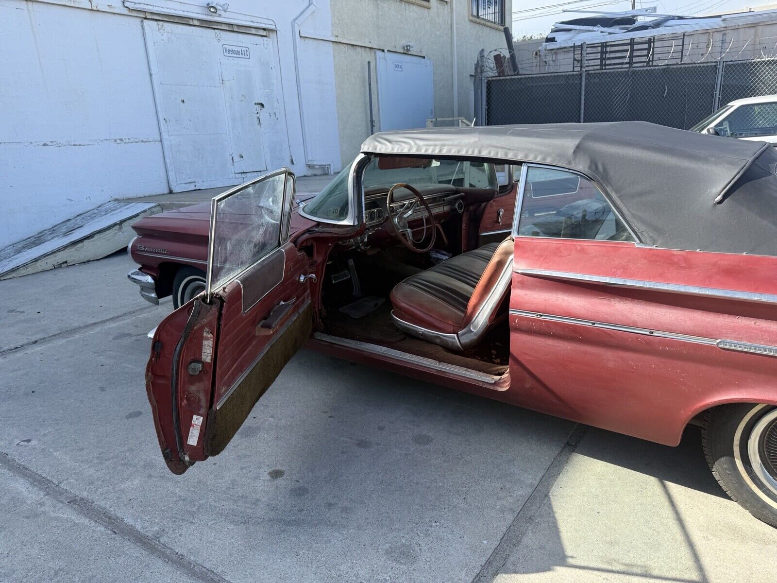 Pontiac-Bonneville-1960-Convertible-8