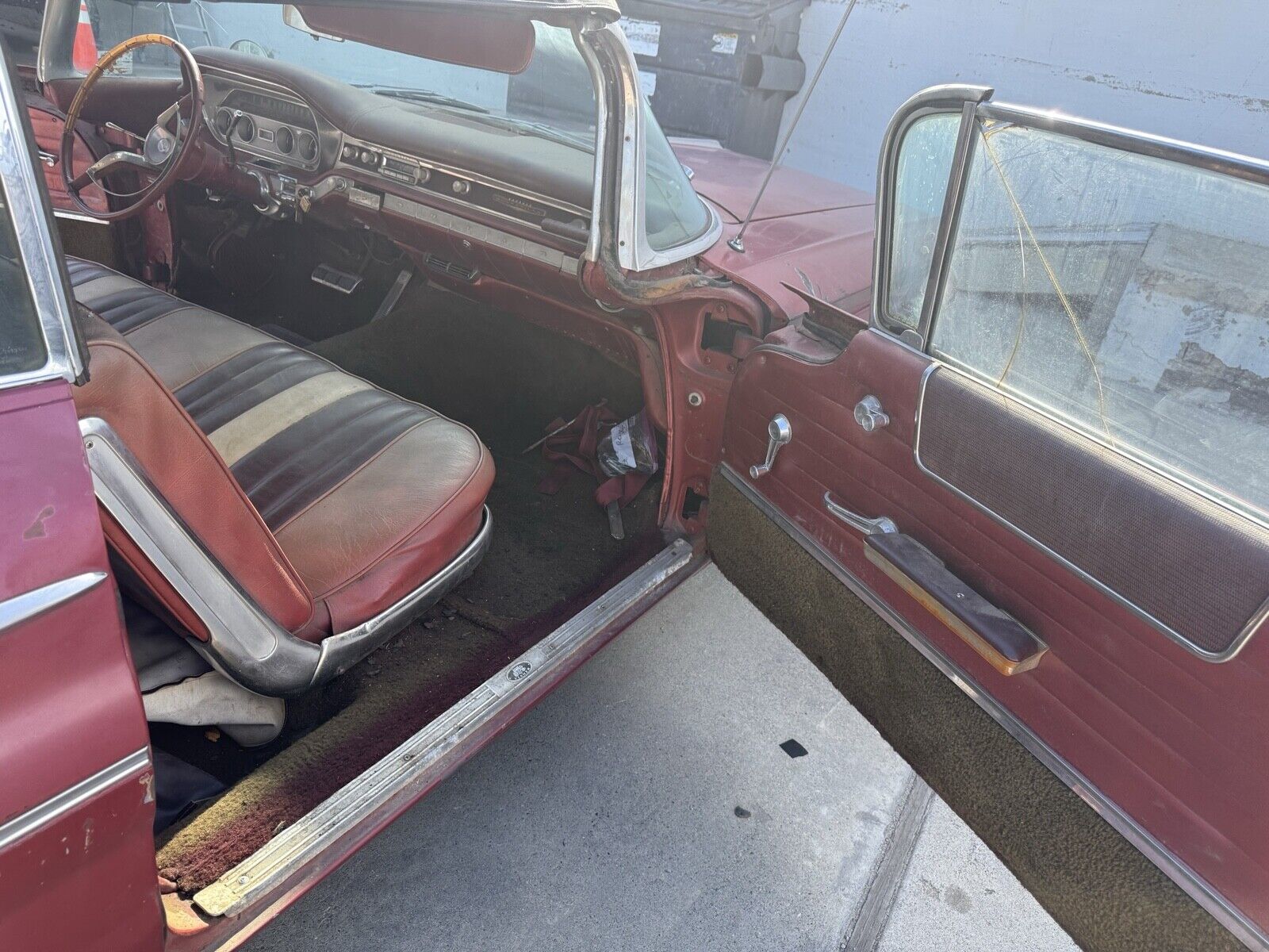 Pontiac-Bonneville-1960-Convertible-9