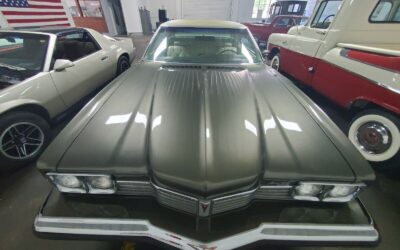 Pontiac Bonneville 1973 Sedan
