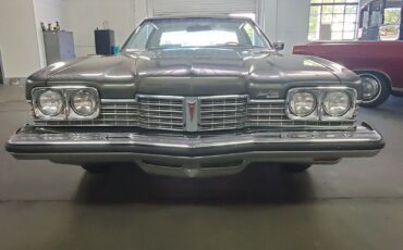 Pontiac-Bonneville-1973-Sedan-5