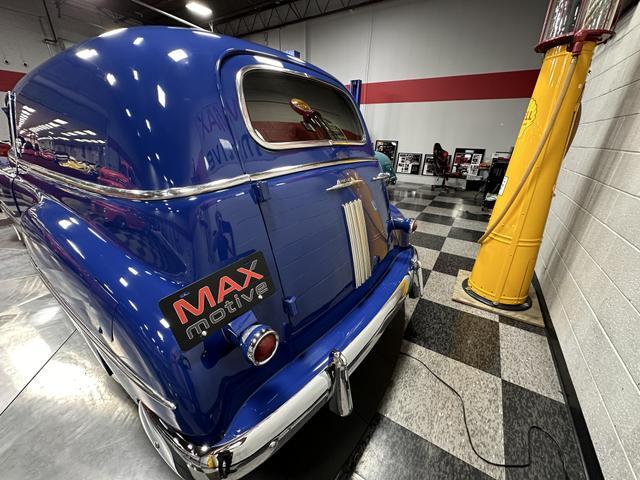 Pontiac-Catalina-1952-Sedan-Delivery-27