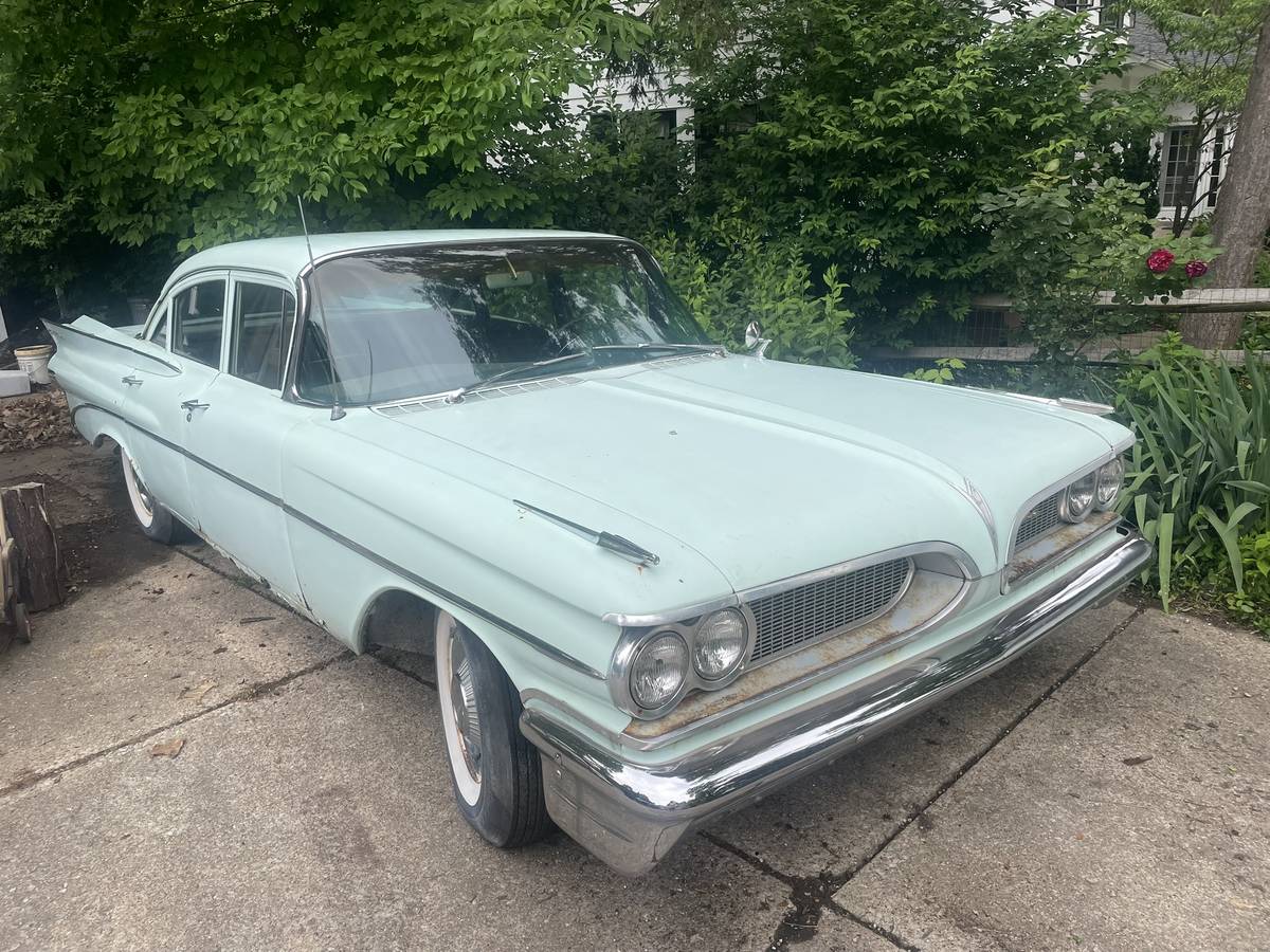 Pontiac Catalina  1959 green