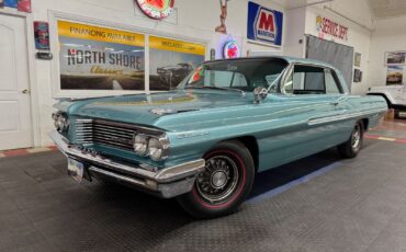 Pontiac-Catalina-1962-2-Door-1
