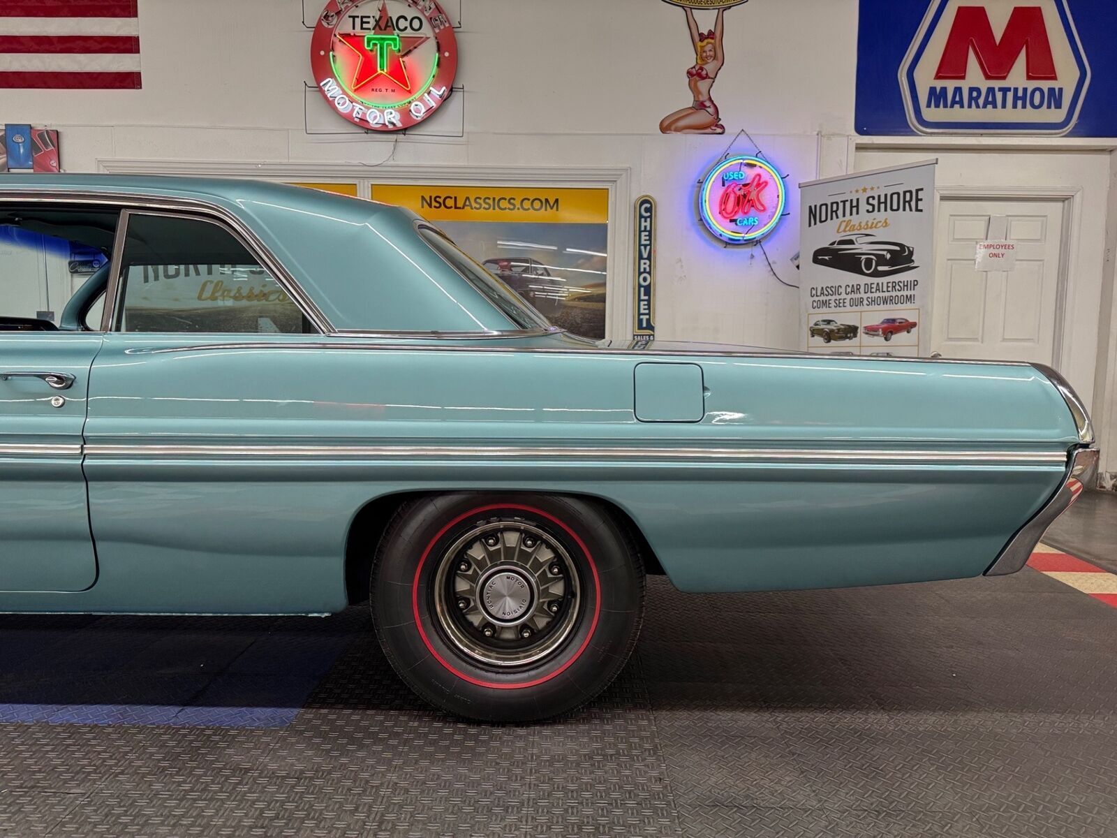 Pontiac-Catalina-1962-2-Door-21