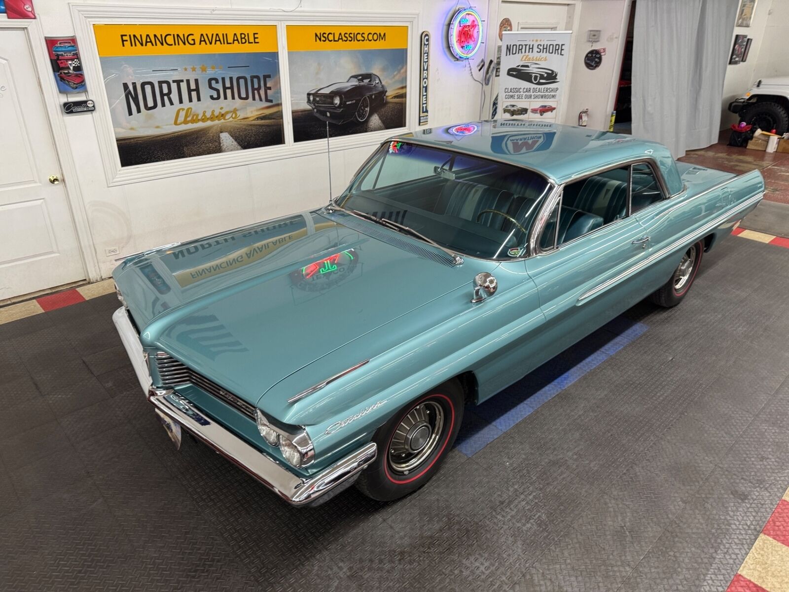 Pontiac-Catalina-1962-2-Door-30