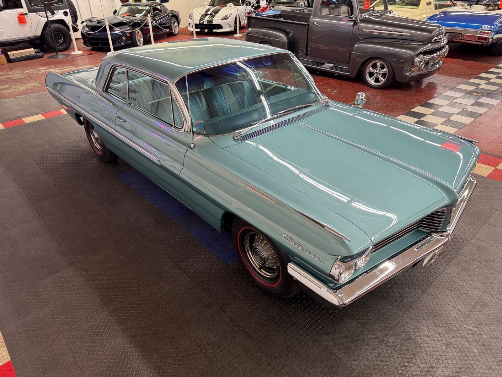 Pontiac-Catalina-1962-2-Door-32
