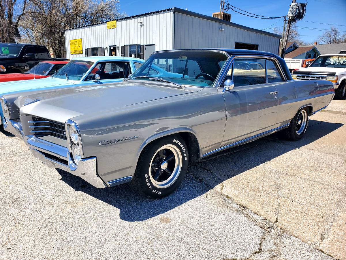 Pontiac Catalina  1964 grey