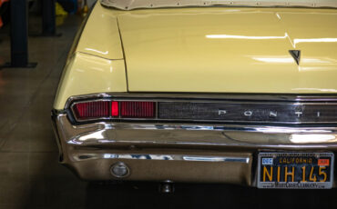 Pontiac-Catalina-22-421CID338HP-V8-1965-2-Door-Convertible-17