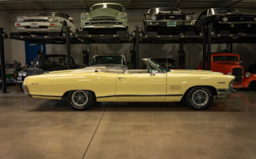 Pontiac-Catalina-22-421CID338HP-V8-1965-2-Door-Convertible-2