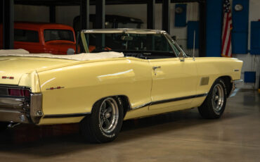 Pontiac-Catalina-22-421CID338HP-V8-1965-2-Door-Convertible-25