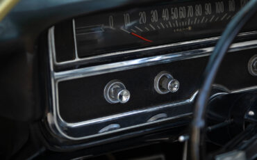 Pontiac-Catalina-22-421CID338HP-V8-1965-2-Door-Convertible-33