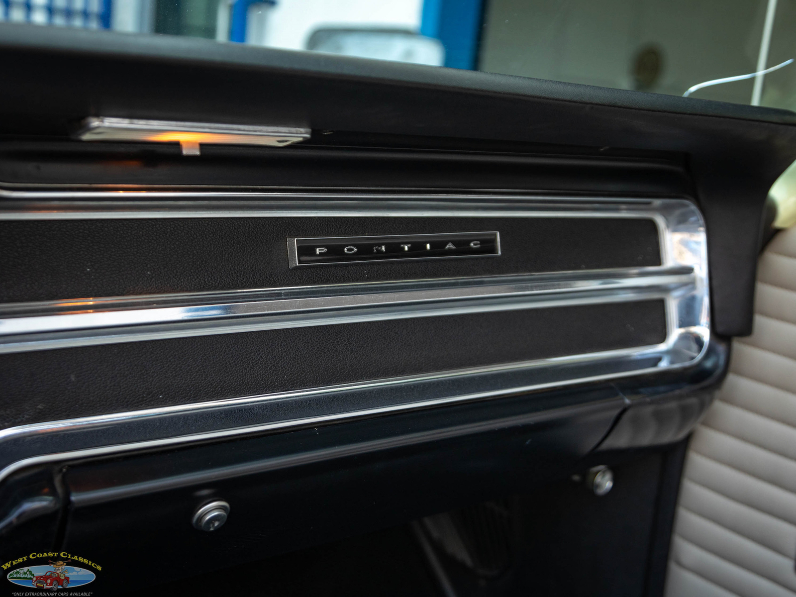 Pontiac-Catalina-22-421CID338HP-V8-1965-2-Door-Convertible-38
