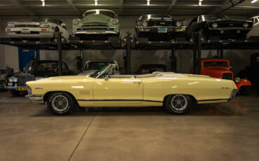 Pontiac-Catalina-22-421CID338HP-V8-1965-2-Door-Convertible-5