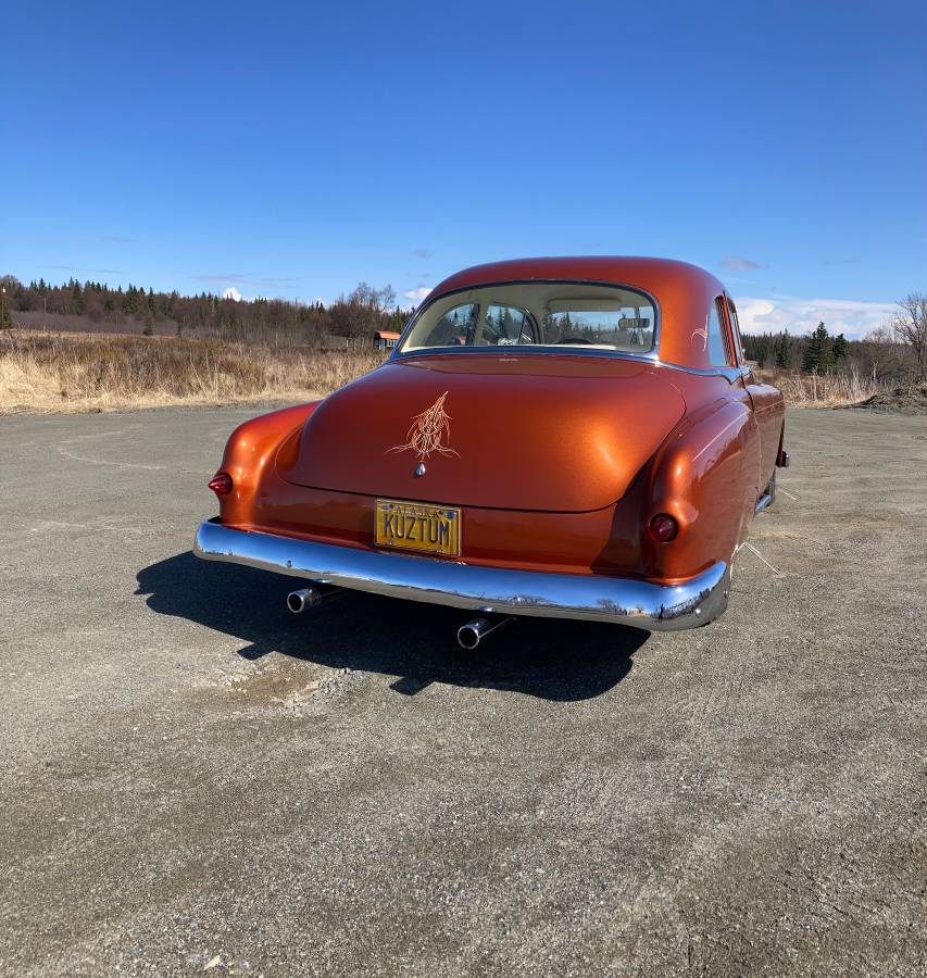 Pontiac-Chieftain-1952-custom-12