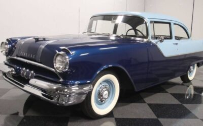Pontiac Chieftain  1955 blue