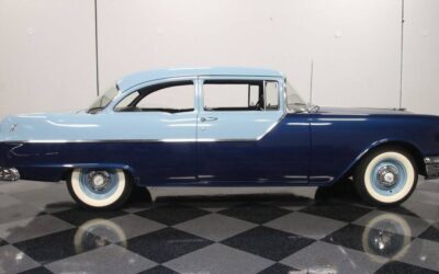 Pontiac Chieftain sedan  1955 blue