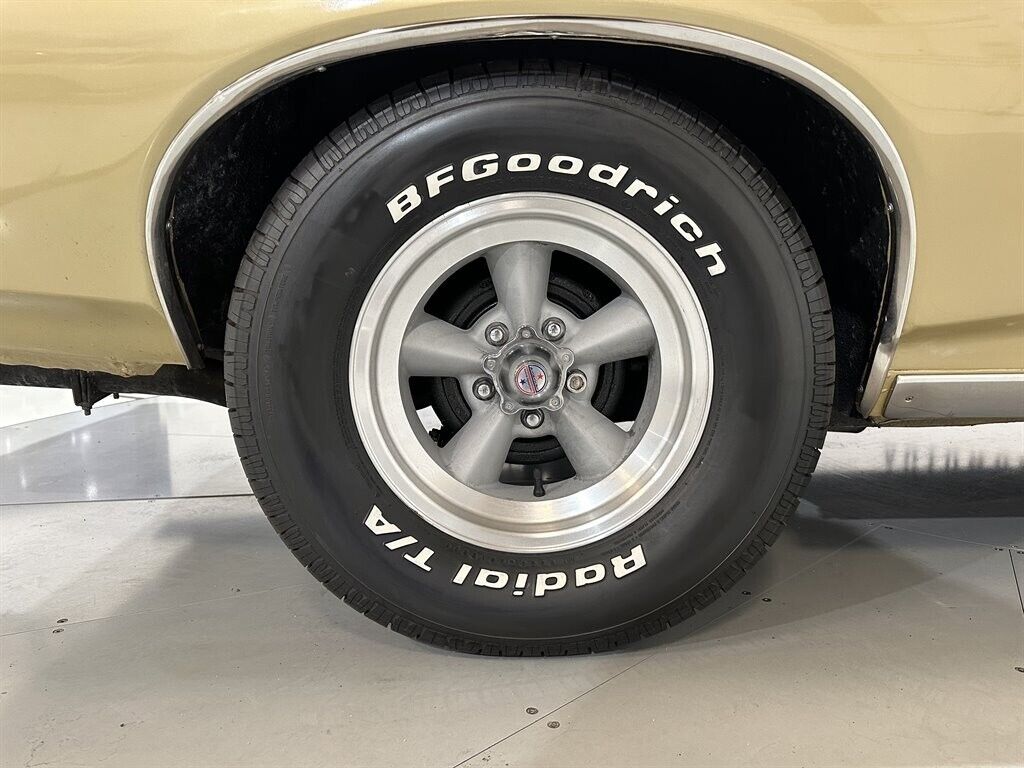 Pontiac-Custom-S-1969-Coupe-23
