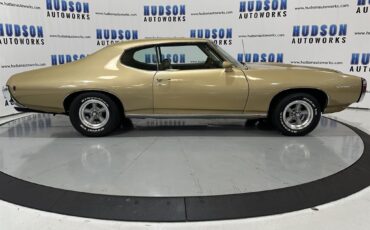 Pontiac-Custom-S-1969-Coupe-6