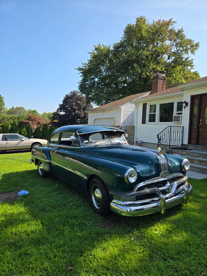 Pontiac-Fastback-coupe-1951-green-11