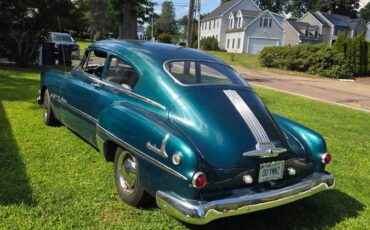 Pontiac-Fastback-coupe-1951-green-12
