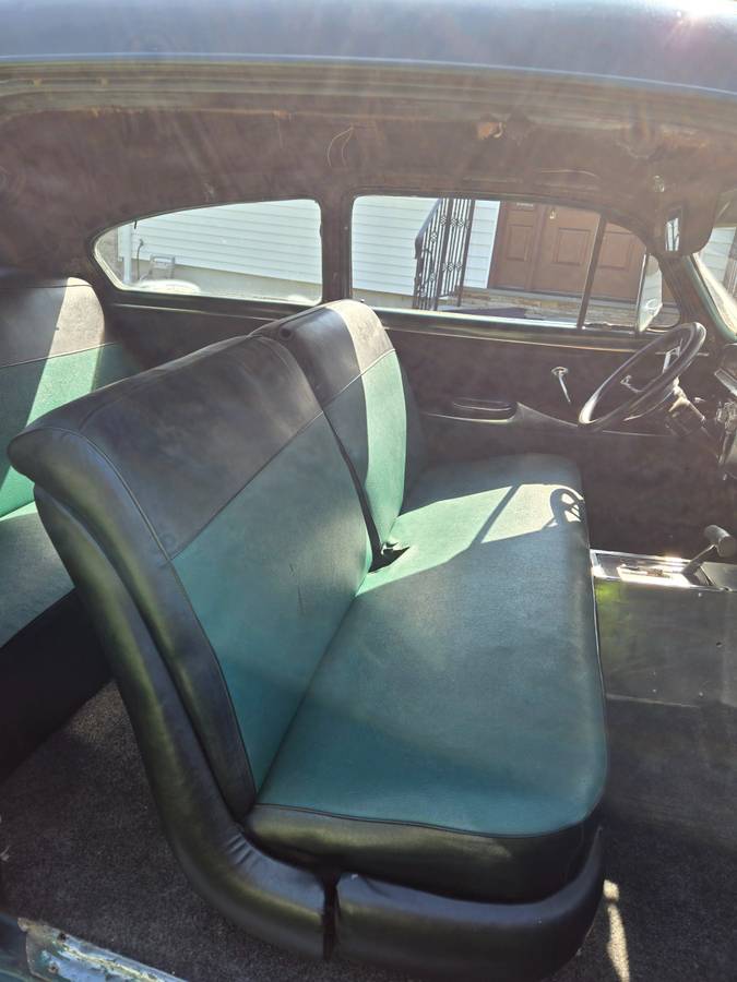 Pontiac-Fastback-coupe-1951-green-5