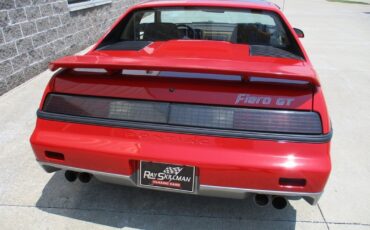 Pontiac-Fiero-1985-15