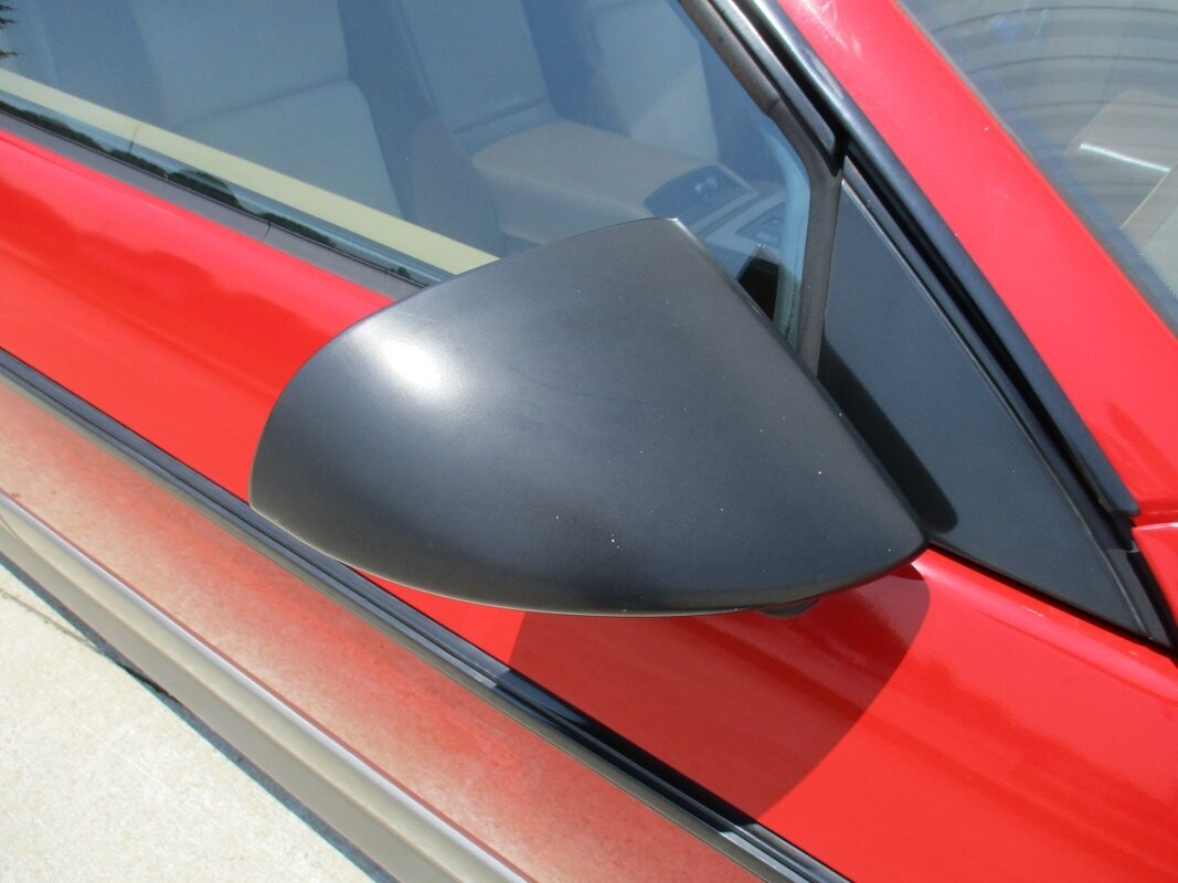 Pontiac-Fiero-1985-25