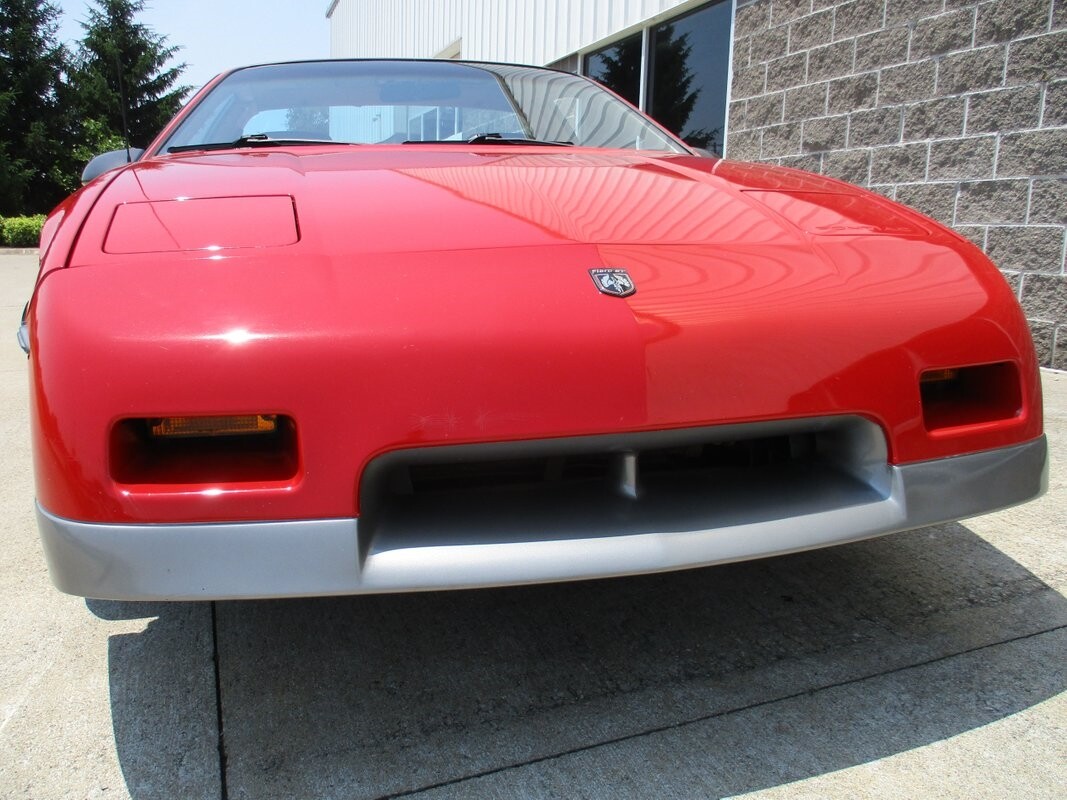 Pontiac-Fiero-1985-27