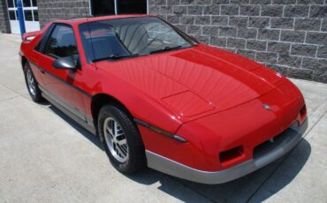 Pontiac-Fiero-1985-3