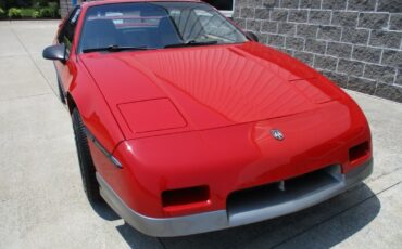 Pontiac-Fiero-1985-4