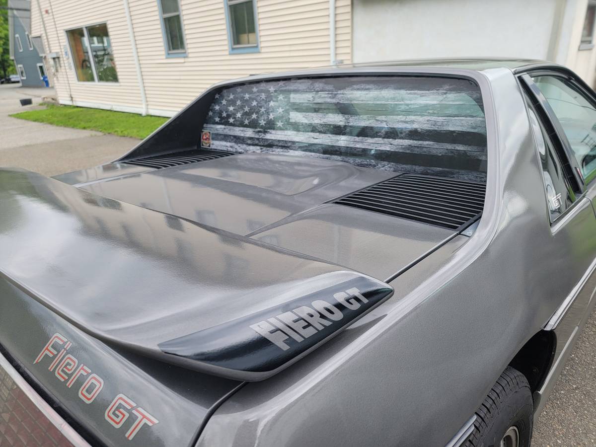 Pontiac-Fiero-gt-1985-grey-10