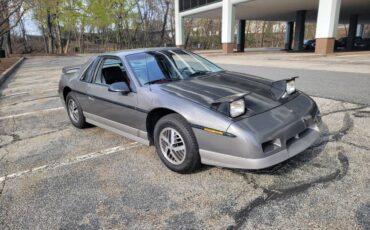 Pontiac-Fiero-gt-1985-grey