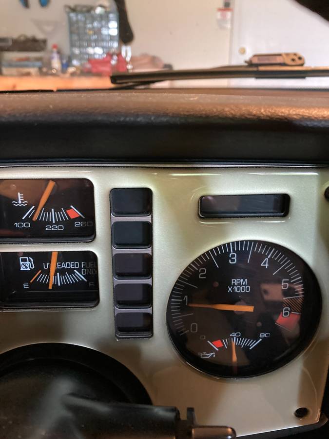 Pontiac-Fiero-gt-1985-white-6