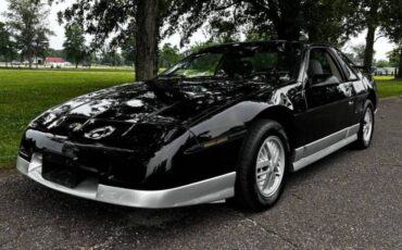 Pontiac-Fiero-gt-1986-10