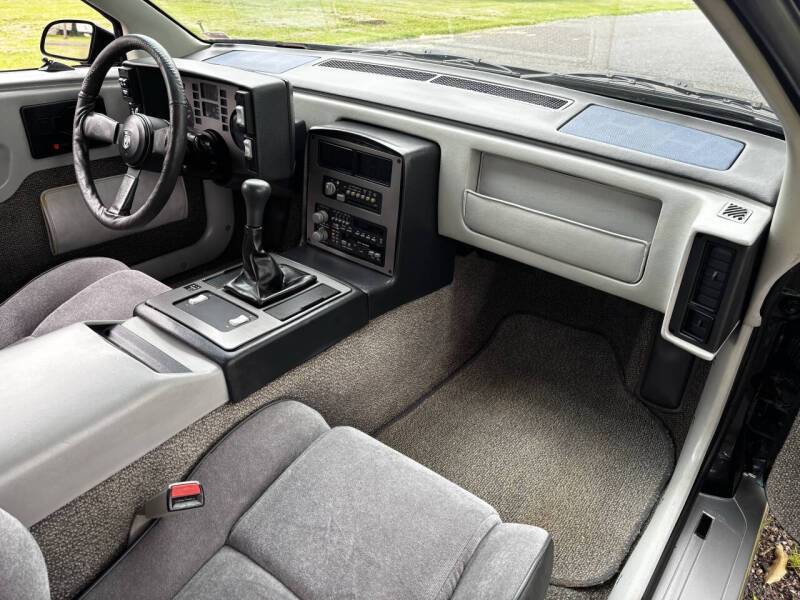 Pontiac-Fiero-gt-1986-14