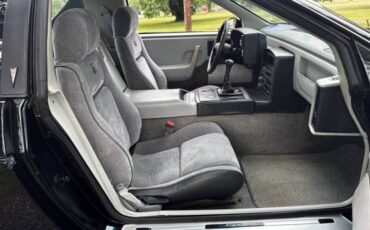 Pontiac-Fiero-gt-1986-15