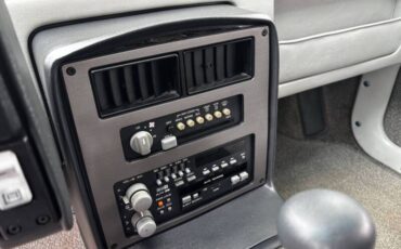 Pontiac-Fiero-gt-1986-19