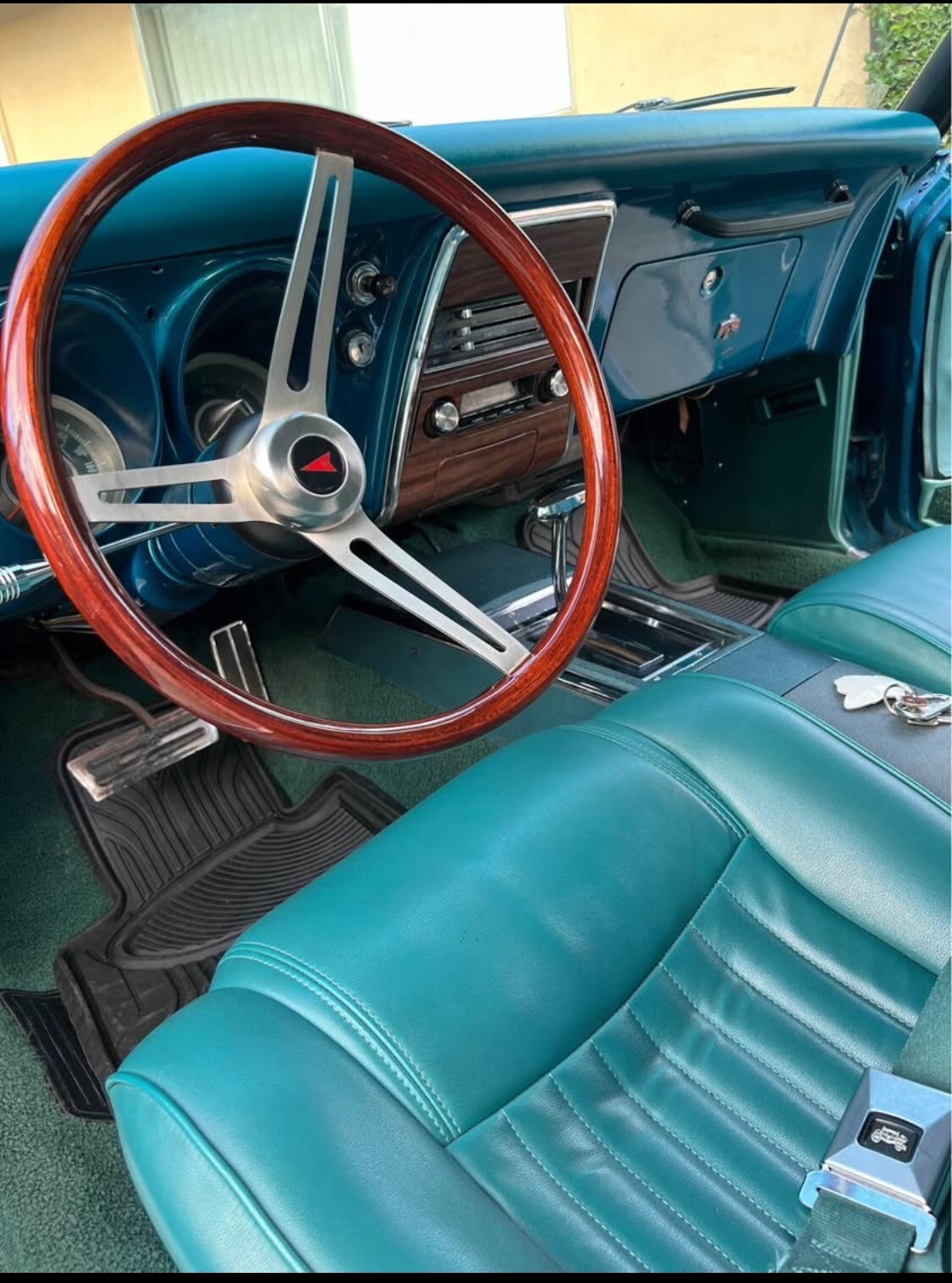 Pontiac-Firebird-1967-Coupe-16