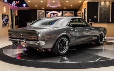 Pontiac-Firebird-1968-Coupe-12
