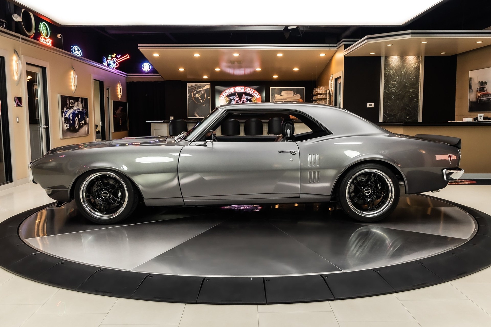 Pontiac-Firebird-1968-Coupe-18