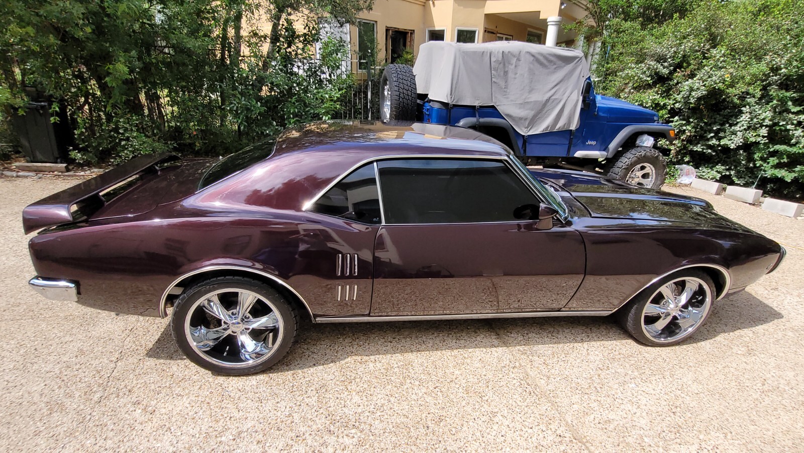 Pontiac-Firebird-1968-Coupe-2