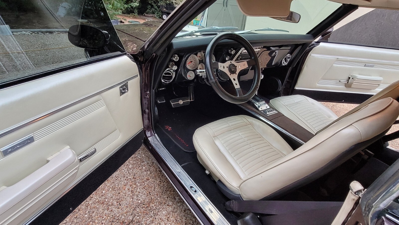 Pontiac-Firebird-1968-Coupe-24