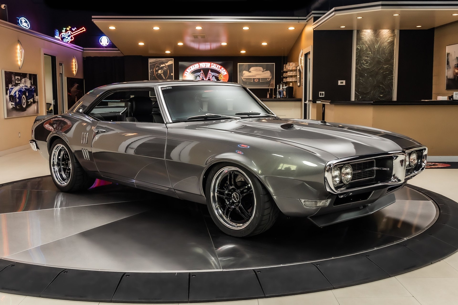 Pontiac-Firebird-1968-Coupe-9