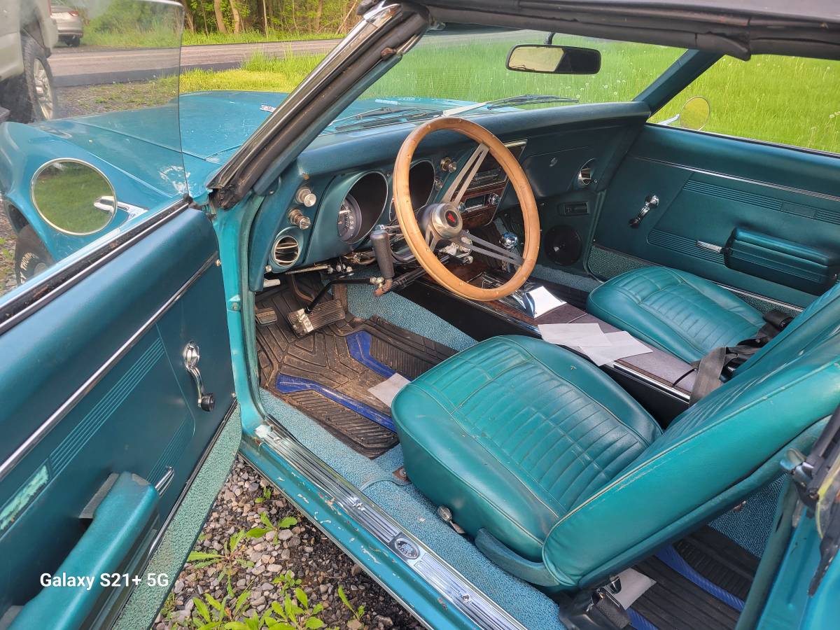 Pontiac Firebird  1968 blue