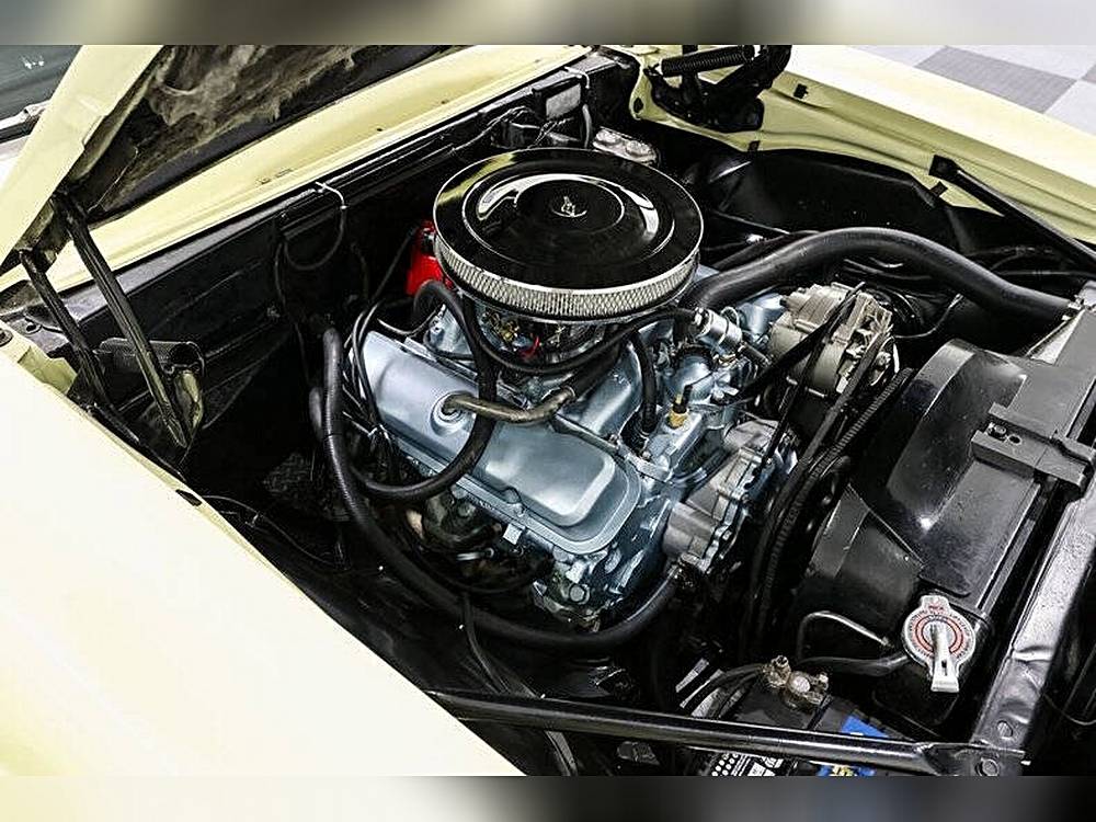 Pontiac-Firebird-1968-yellow-12
