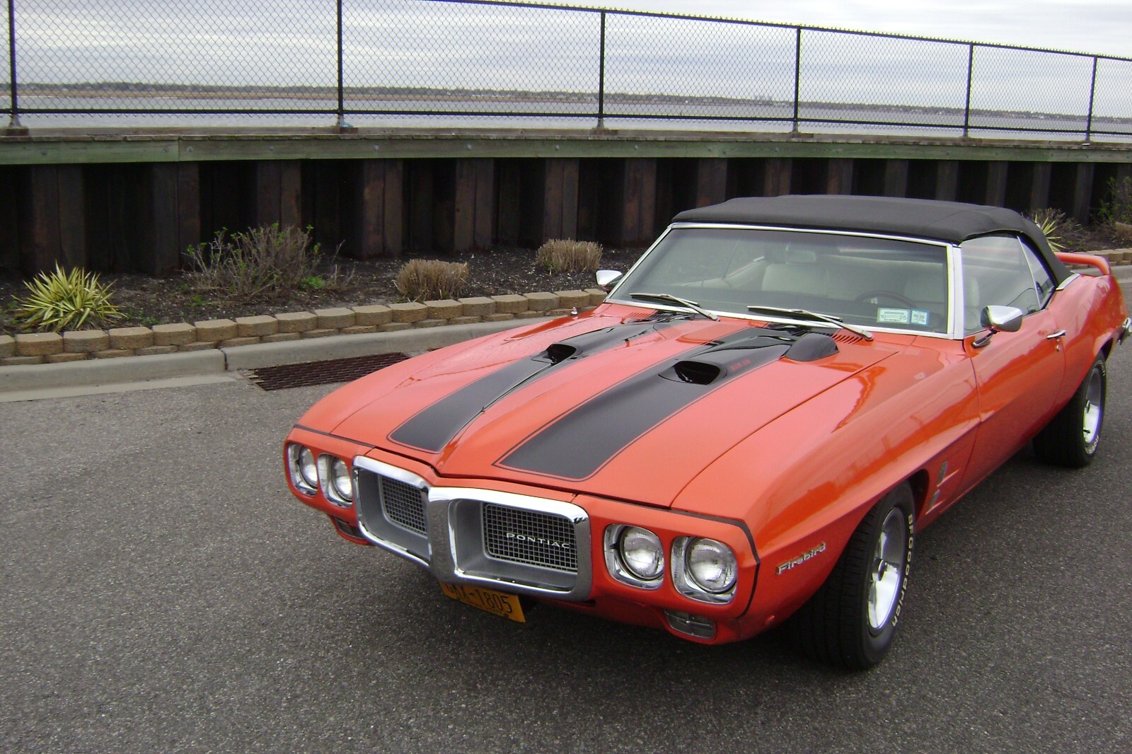 Pontiac-Firebird-1969-Convertible-1