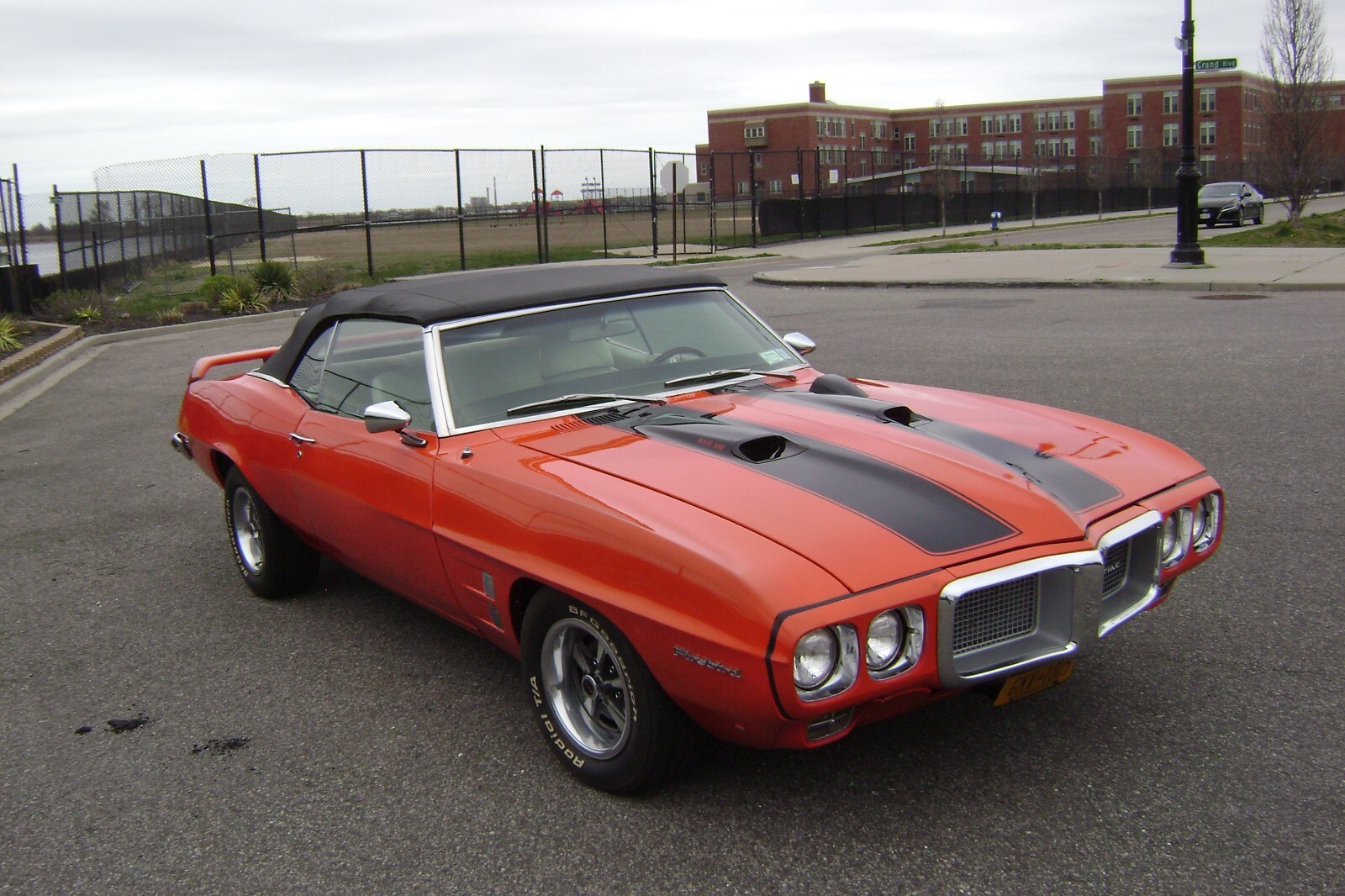 Pontiac-Firebird-1969-Convertible-3