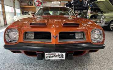 Pontiac-Firebird-1975-Coupe-1