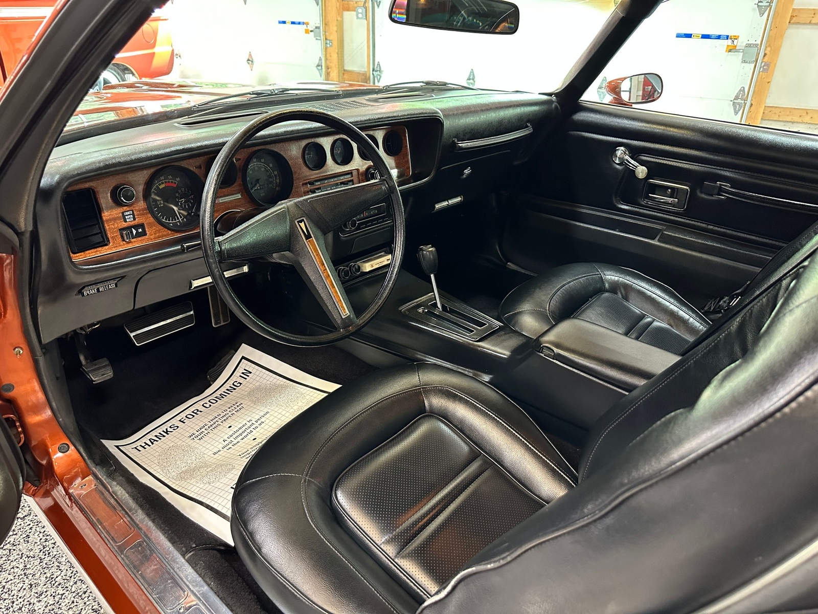 Pontiac-Firebird-1975-Coupe-4